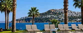 Bodrum'da Yaz ve Veluna Beach Resort: Yalıkavak Sahili'nin Sakin Güzelliği