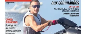 Fransa Yangınlarla Mücadele Ederken Macron'un Bu Fotoğrafı Tepki Çekti