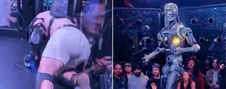 İnsan ve Robot Kafese Girdi: Tek Darbe Görüntüleri Viral Yaptı