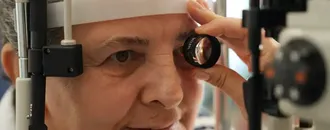 Retinadaki damar tıkanıklıkları görme kaybına sebep oluyor