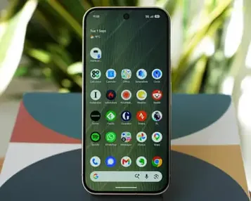 Pixel 11 Pro Review: Google’s Best Pocket Camera Goes Customisable