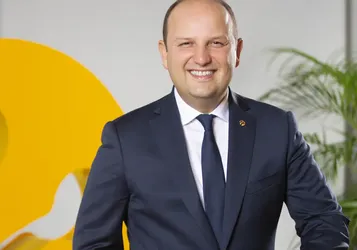6G İle Mobil Şebekeler Yalnızca İletişim Kurmayacak, Çevresini De Algılayacak