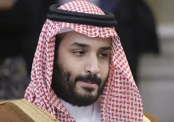Arabia Saudí y Egipto piden una navegación libre y segura en el mar Rojo