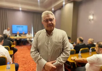 Baklava ve tatlı üreticileri Mersin'de buluştu