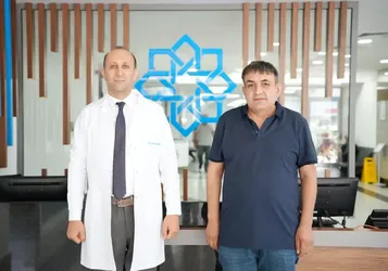 Beyin anevrizması nedeniyle bilinci kapanan hasta, ameliyatsız tedaviyle iyileşti