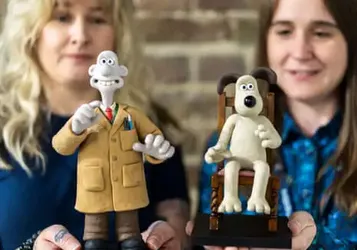 ‘Cracking Auction, Gromit!’ Original Aardman Puppets Go Under the Hammer