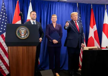 Donald Trump Signe avec le Danemark et le Groenland UN Accord Après des Mois de Tensions
