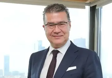 Jeopolitik gelişmeler küresel otomotiv sektörünü dönüştürüyor: Hibrit ve elektrikli araçlara yönelim artırıyor
