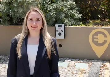 Konut sitelerindeki yeni uygulamalar elektrikli şarj istasyonlarının gelişimini artırıyor