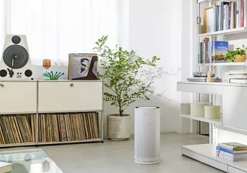 LG Puricare Aerohit Tanıtıldı: 24 Cm Genişlik, H13 Filtre ve Thinq Desteği