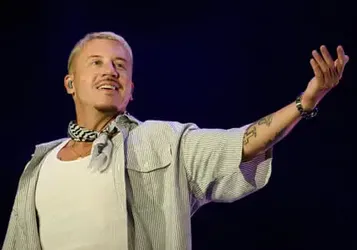 Macklemore dropped from Ed Sheeran’s US tour after ‘free Palestine’ speech