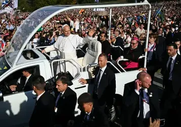 Pope Leo Urges Healing of ‘Deep Wounds’ Before Meeting Child Sexual Abuse Survivors in France