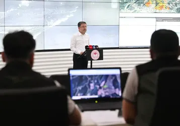 Tarım ve Orman Bakanı Yumaklı, orman yangınlarıyla ilgili son durumu paylaştı: