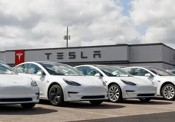 Tesla'nın Araç Teslimatları 3. Çeyrekte Beklentileri Aştı