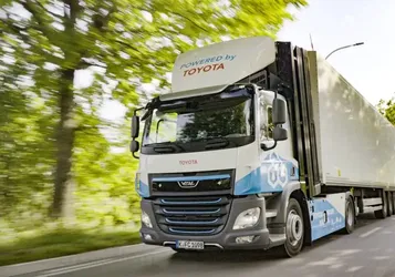 Toyota, hidrojen yakıt hücreli araç teknolojisini ağır ticari araçlara adapte etti
