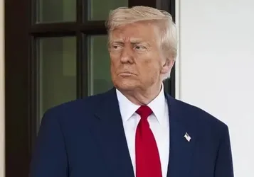 Trump: ABD'li Yetkililer İran Heyetiyle Yaklaşık 3 Saat Görüştü