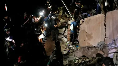 Kolombiya'da depremde ölü sayısı 321'e yükseldi