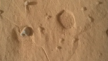 Mars'taki Yeni Çukurlar Bilim İnsanlarını Şaşırttı