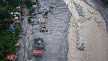 Nepal'deki buzul felaketinde can kaybı 626'ya çıktı