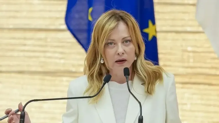İtalya Başbakanı Meloni'den Schengen uyarısı