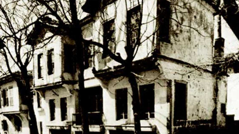 Mustafa Kemal Atatürk'ün Hayatına Derinlemesine Bakış