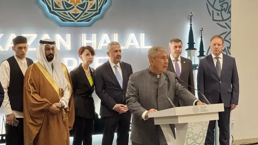 Anadolu Ajansının "global iletişim ortağı" olduğu KazanForum, Helal Pazar etkinliğiyle kapılarını açtı