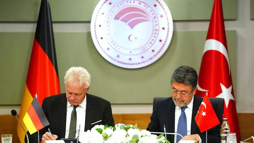 Bakan Yumaklı: Almanya ile tarım ticaretinde hedef 5 milyar dolar