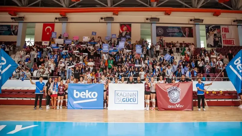 Beko'dan arsaVev Hatay Kadın Voleybol Takımı'na destek