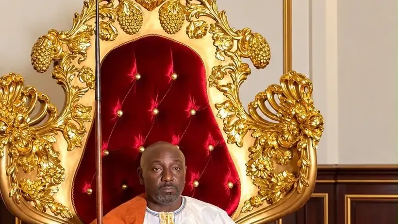 La Fastuosa Coronación del Nuevo Rey Ugandés de Toro Que Pone Fin al Rocambolesco Culebrón Dinástico