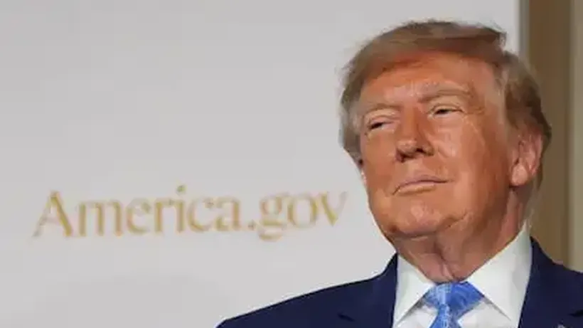 Trump Lanza una Página Oficial de Información sobre el Gobierno de EE UU Que Le Desmiente