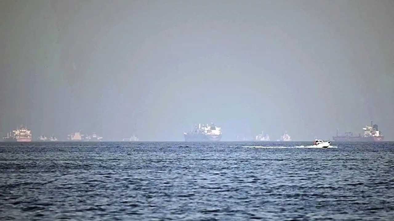 İran Meclisi'nde Hürmüz Boğazı'nda Ücret Uygulamasına İlişkin Tasarı İlgili Komisyondan Geçti