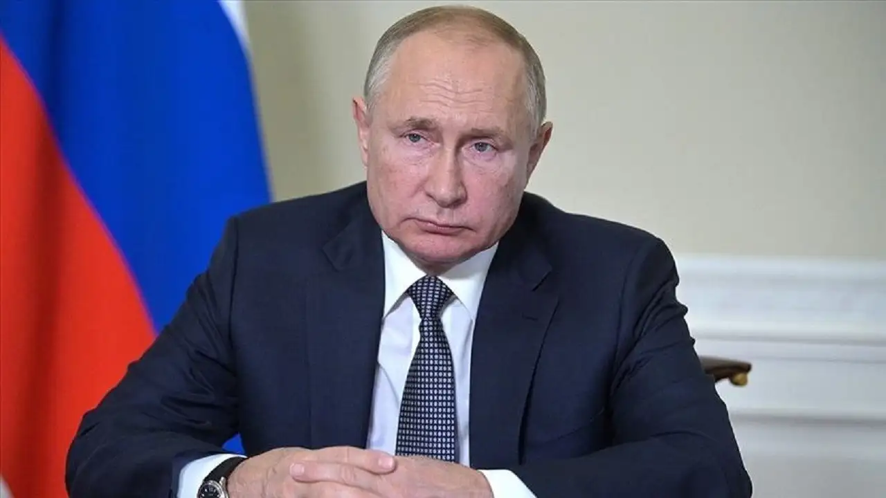 Putin: AB ve AEB ile Aynı Anda Gümrük Birliği'nde Olmak İmkansız